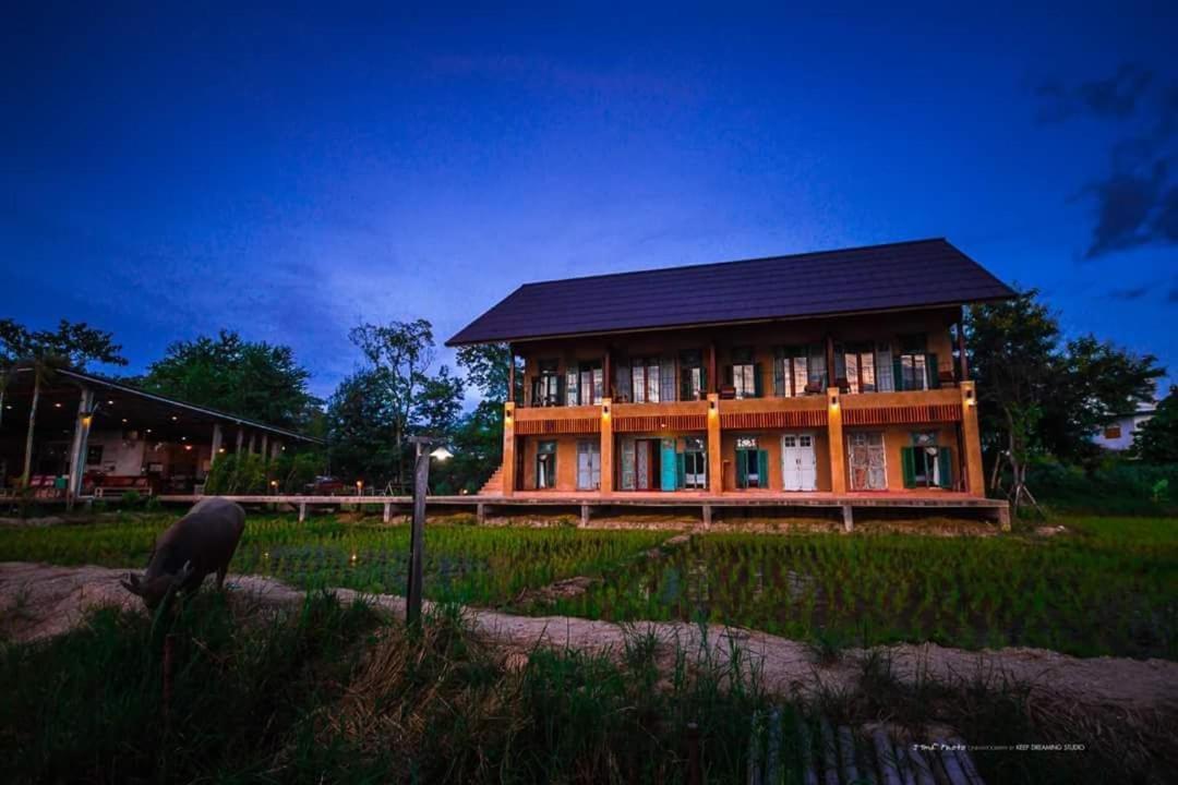 Phu-Anna Eco House Hotell Hot Eksteriør bilde