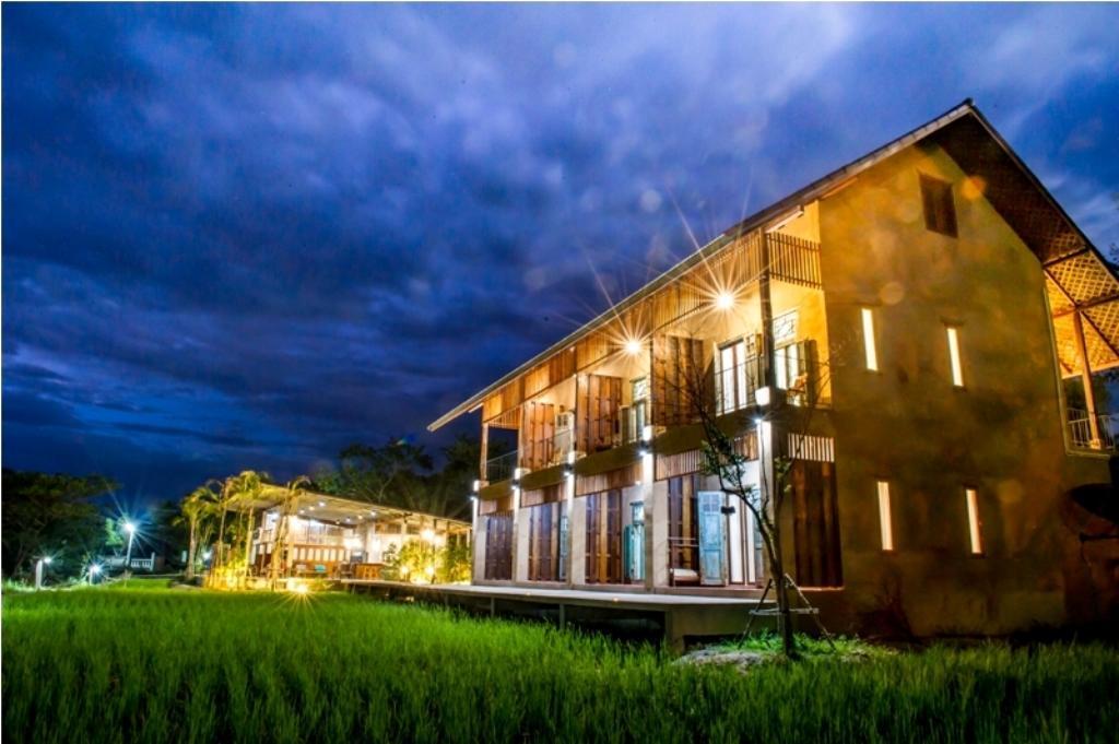 Phu-Anna Eco House Hotell Hot Eksteriør bilde